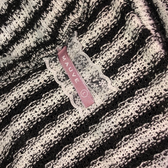 Cardigan - Picture 3 of 3